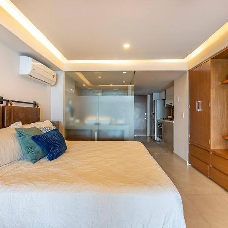 Harbor 7010 By Moikkarentals Beachfront 600Mb Wifi Puerto Vallarta Exteriör bild