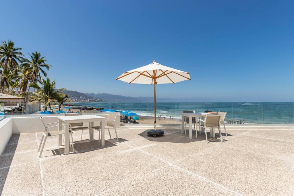 Harbor 7010 By Moikkarentals Beachfront 600Mb Wifi Puerto Vallarta Exteriör bild