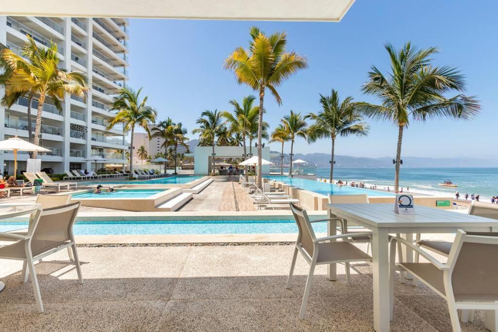 Harbor 7010 By Moikkarentals Beachfront 600Mb Wifi Puerto Vallarta Exteriör bild
